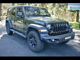 2020  Jeep Wrangler Unlimited Willys (4x4) Hardtop (Green) Pre-Owned Car Thumbnail
